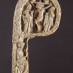 Crosse de Renaud de Bar orfévrerie ivoire et cuivre doré, début XIVè siècle